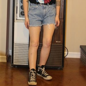 ☁Wrangler Light Wash Cut Off Shorts